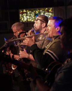 The Haggis Horns Atholl Ransome & Malcolm Strachan - Bar Silo Cornwall